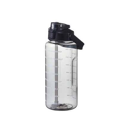 Sporttrinkflasche 2 L mit Skala und Strohhalm