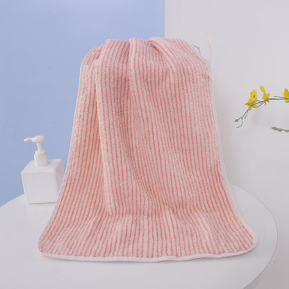 Badetuch und Handtuch aus Korallenfleece