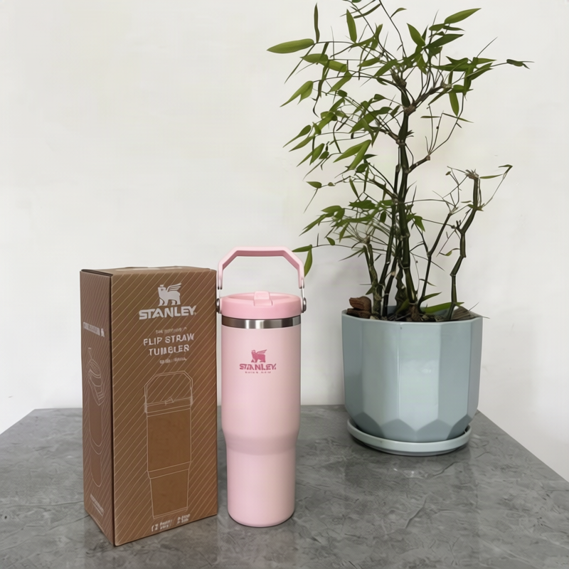 Isolierbecher 870 ml mit Strohhalm und Deckel