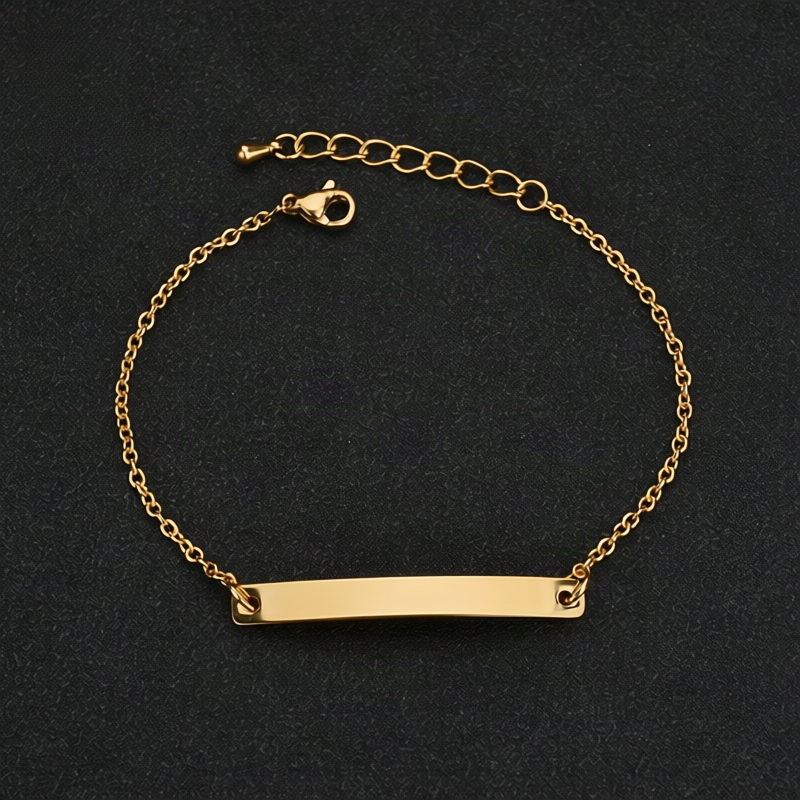 Edelstahlarmband mit geometrischem Design