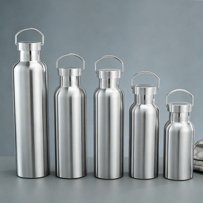 Isolierte Edelstahl-Trinkflasche mit Griff