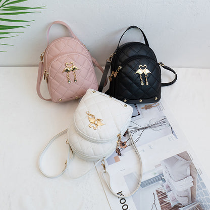 Bestickter Rucksack aus PU-Material
