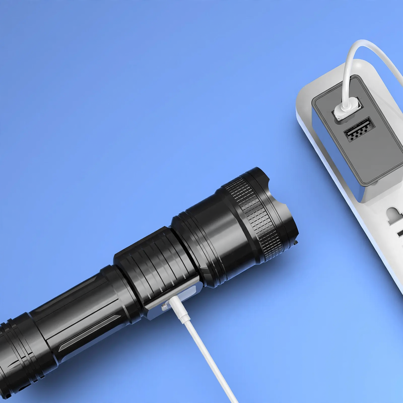 Aufladbare LED-Taschenlampe, Modell 6607