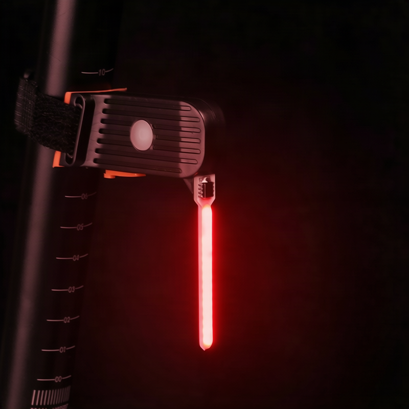 Fahrrad-Rücklicht mit Fließlicht-Effekt, USB-C