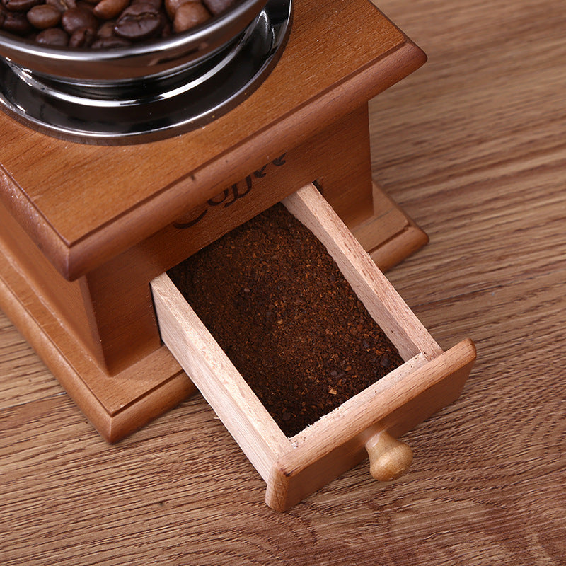Handkurbel-Kaffeemühle im Retro-Stil