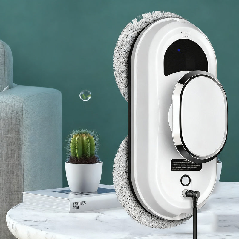 Fensterreinigungsroboter mit Sprühfunktion