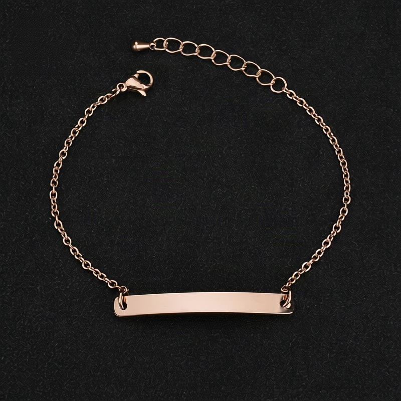 Edelstahlarmband mit geometrischem Design