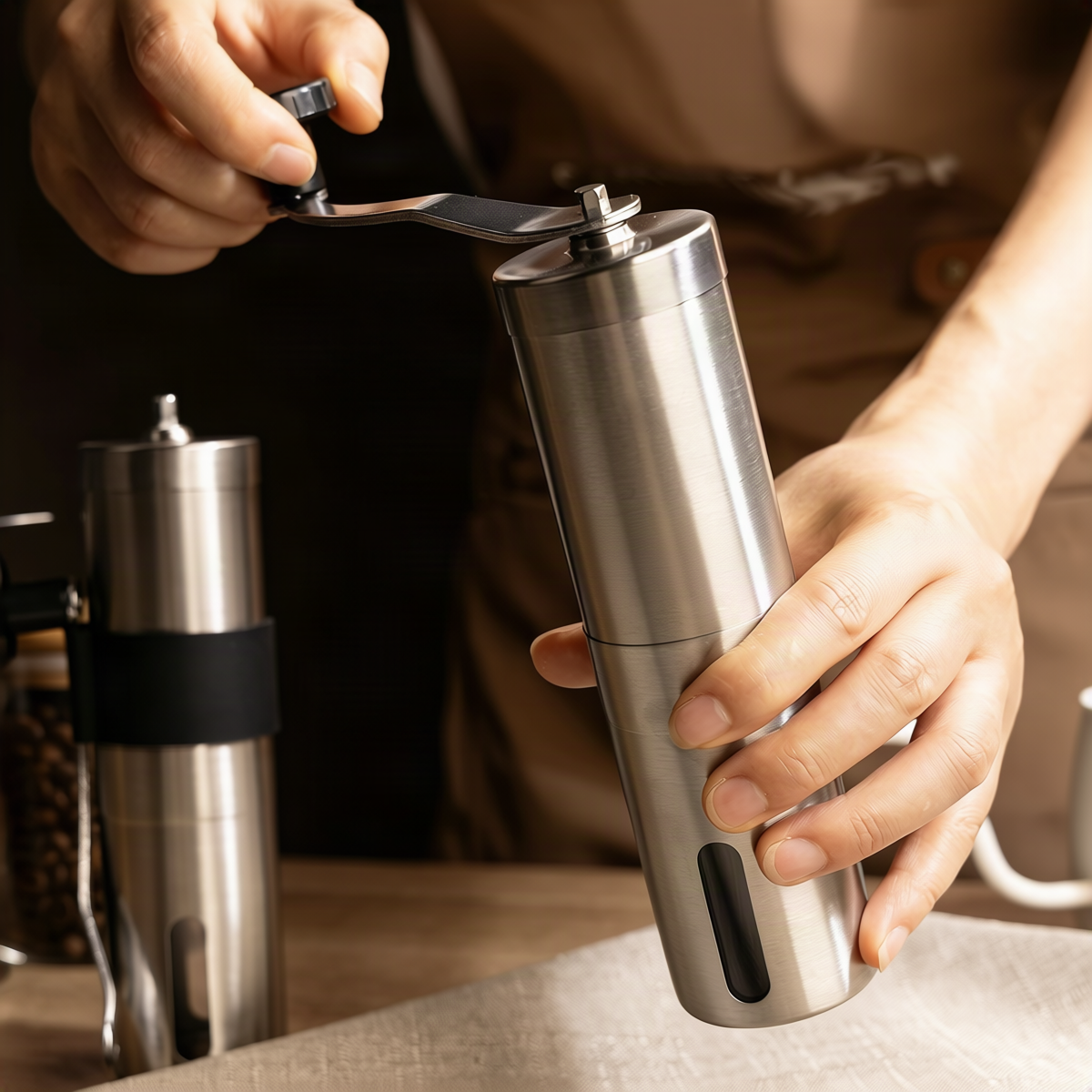 Handkaffeemühle mit Keramik-Mahlwerk, Edelstahl