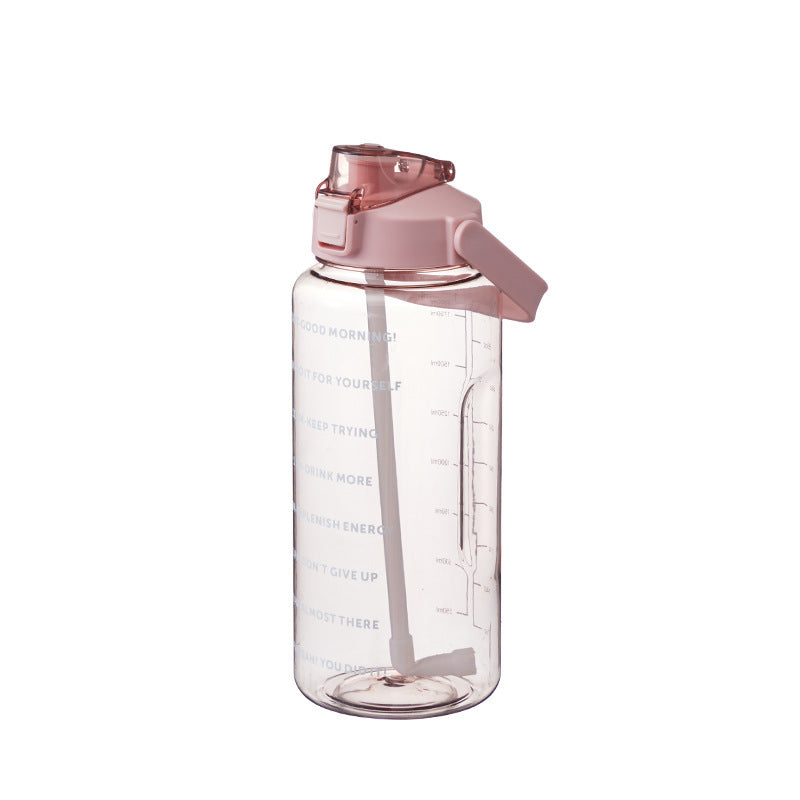 Sporttrinkflasche 2 L mit Skala und Strohhalm
