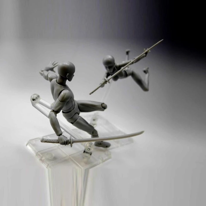 Brehn | Realistische Zeichenfiguren