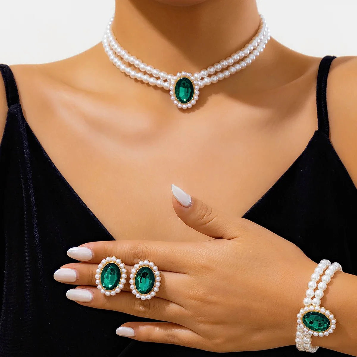 Brehn | Elegantes ovales Diamant-Perlen-Halsketten-, Armband-, Ohrringe-Set
