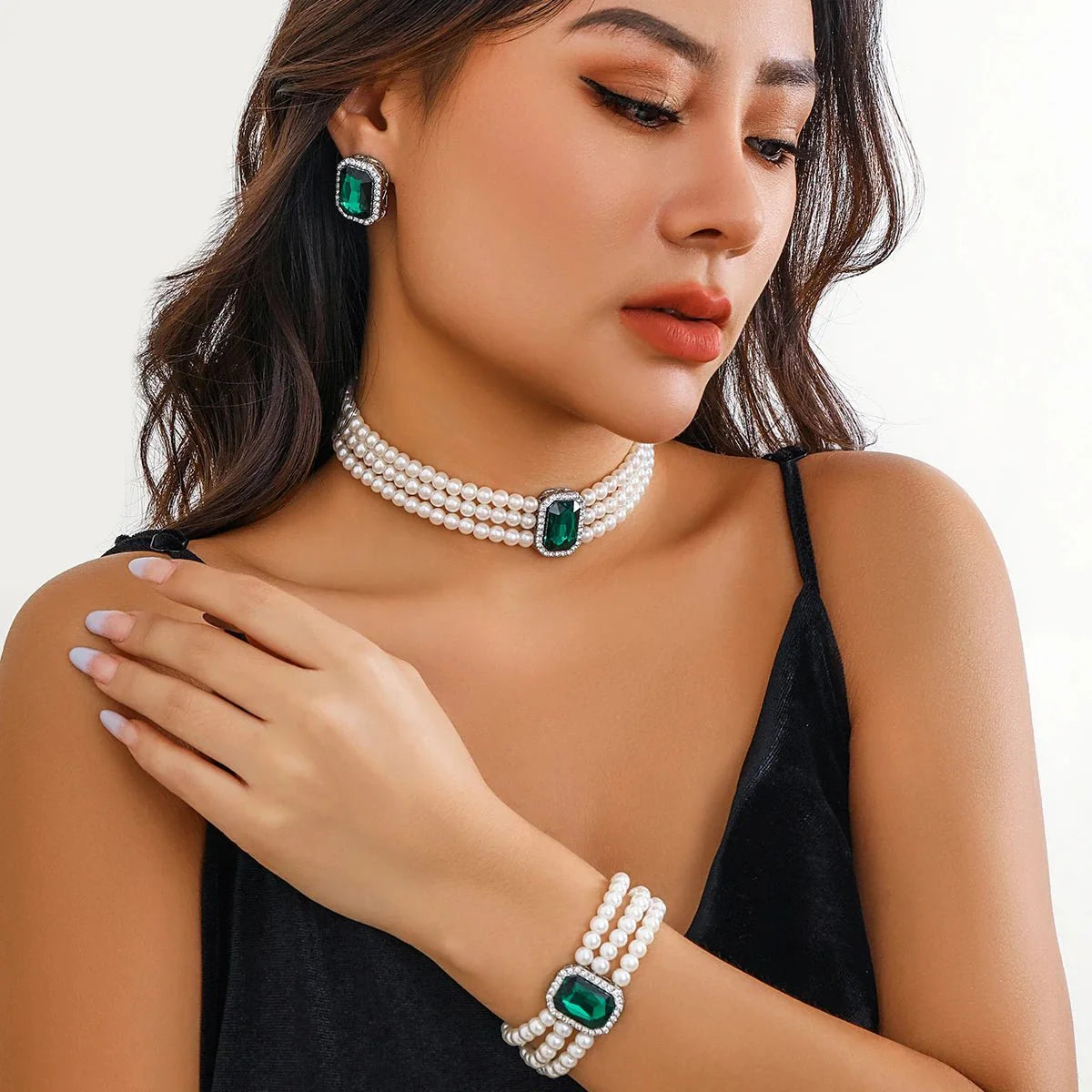 Brehn | Elegantes Perlen-Diamant-Halskette, Armband und Ohrringe Set