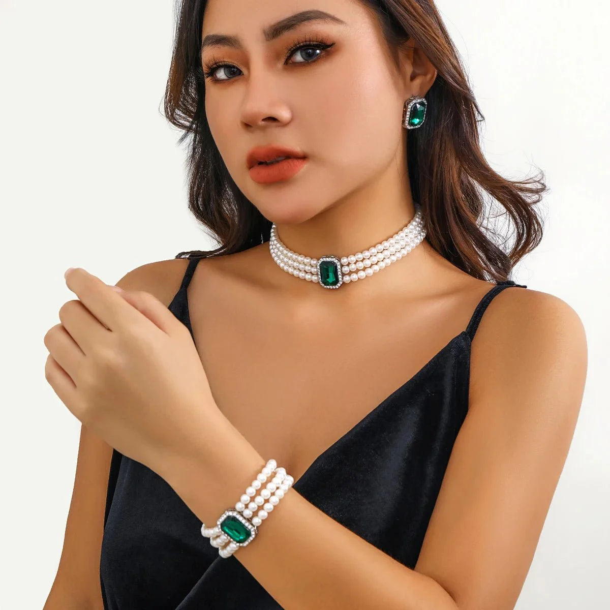 Brehn | Elegantes Perlen-Diamant-Halskette, Armband und Ohrringe Set