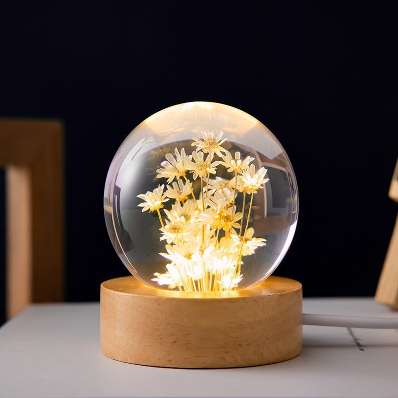 Kristallkugel-Lampe mit ewigen Blumen – Lumora | Brehn