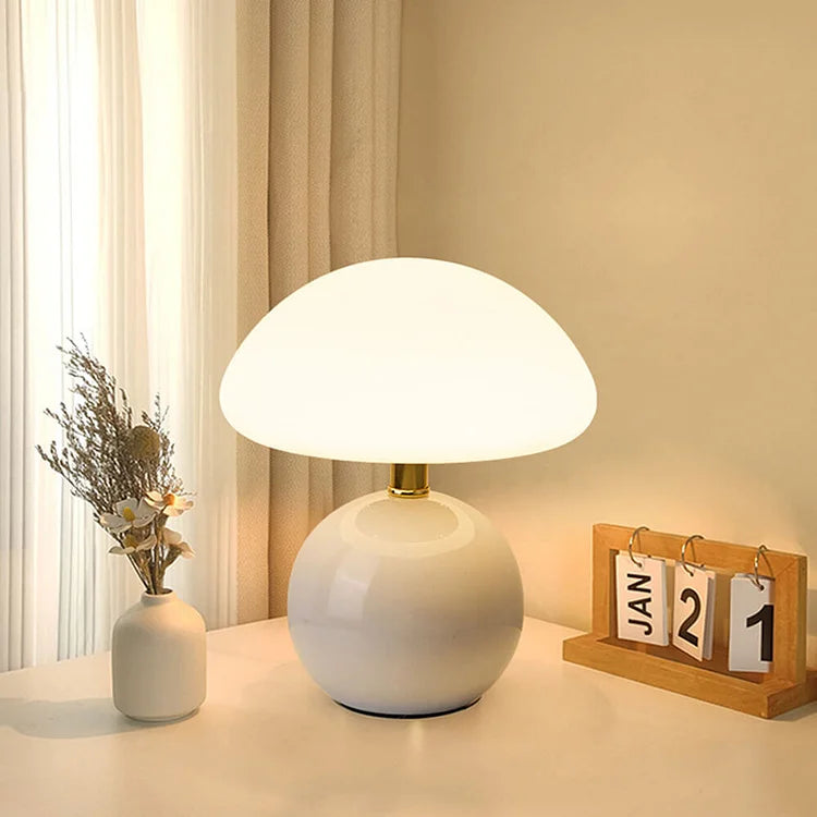 Brehn | Französischer Stil und natürliche Schönheit des Pilzes in der Lampe