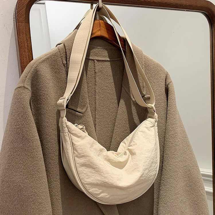 Brehn | Haze Bag️ | Die modische Knödeltasche für ein modisches Outfit