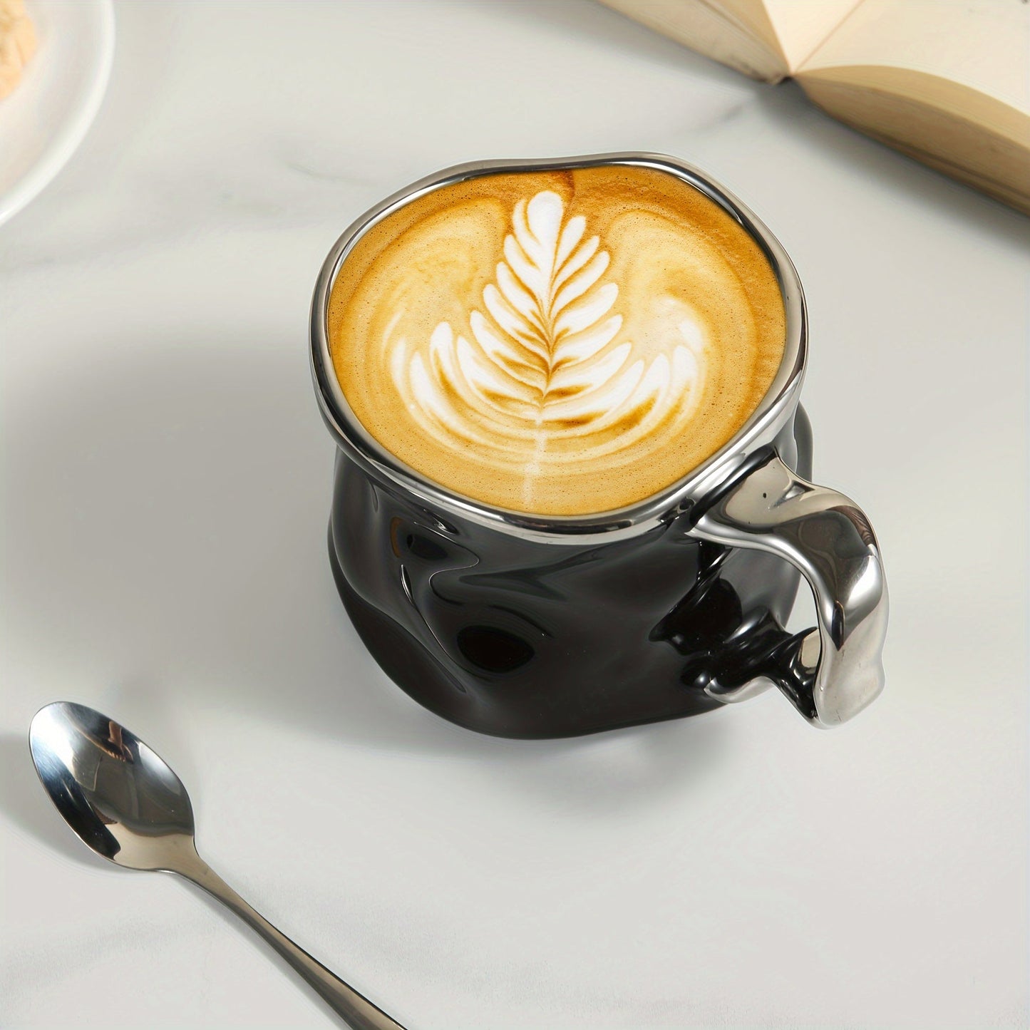 CreArt Becher – Handgemachte Keramiktasse mit einzigartigem zerknitterten Design | Brehn