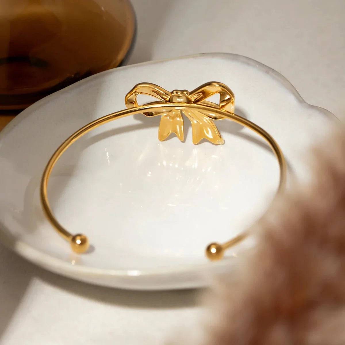 Brehn | Feminine Schleifenarmbänder