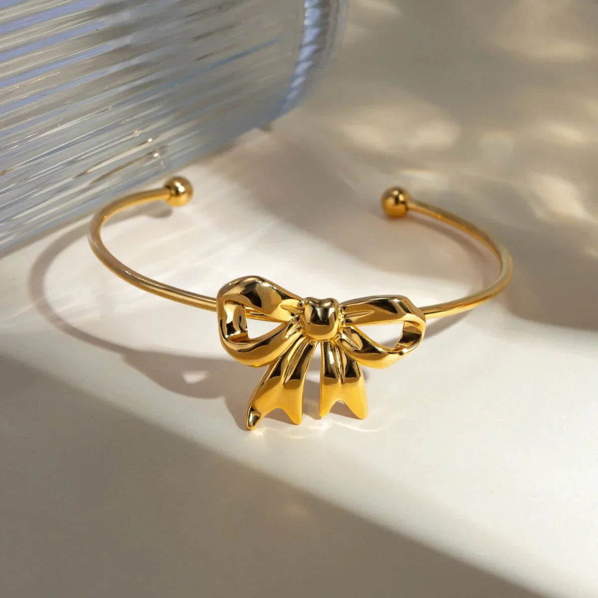 Brehn | Feminine Schleifenarmbänder