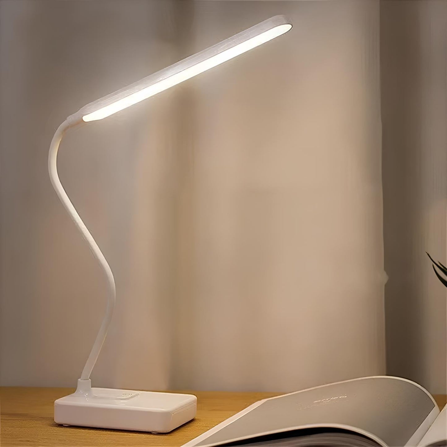 Brehn | Flexible Schreibtischlampe - LumoFlex