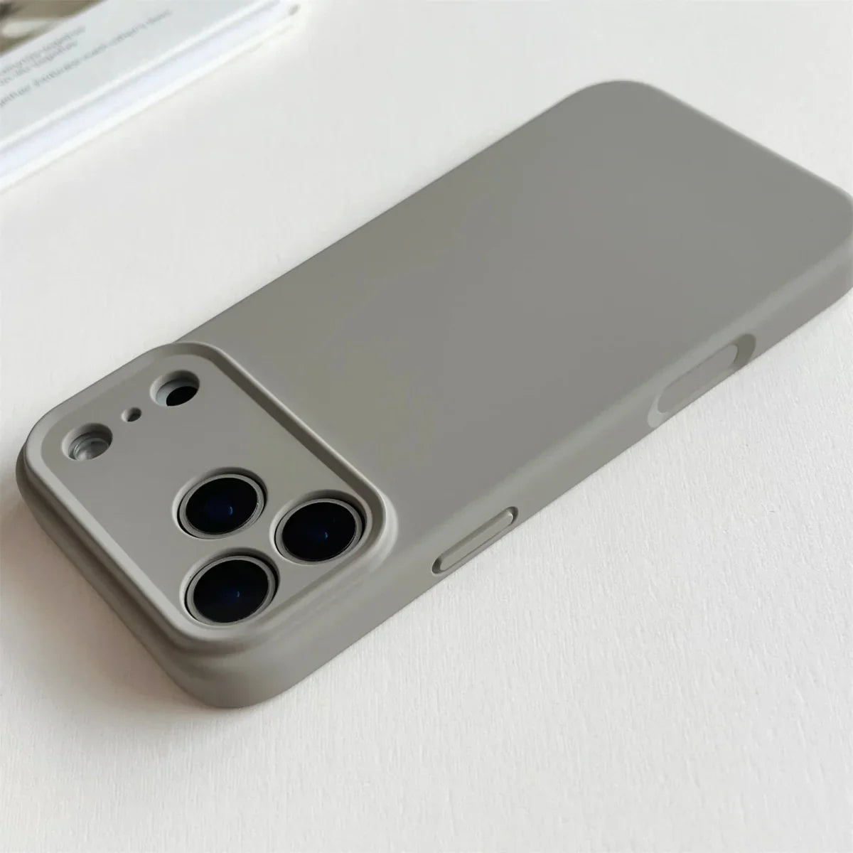 FLEXISHIELD – Stoßfeste TPU-Silikonhülle für iPhone 16 & 17 Serie