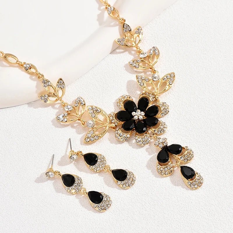 Brehn | Florales Diamant-Halsketten- und Ohrringe-Set
