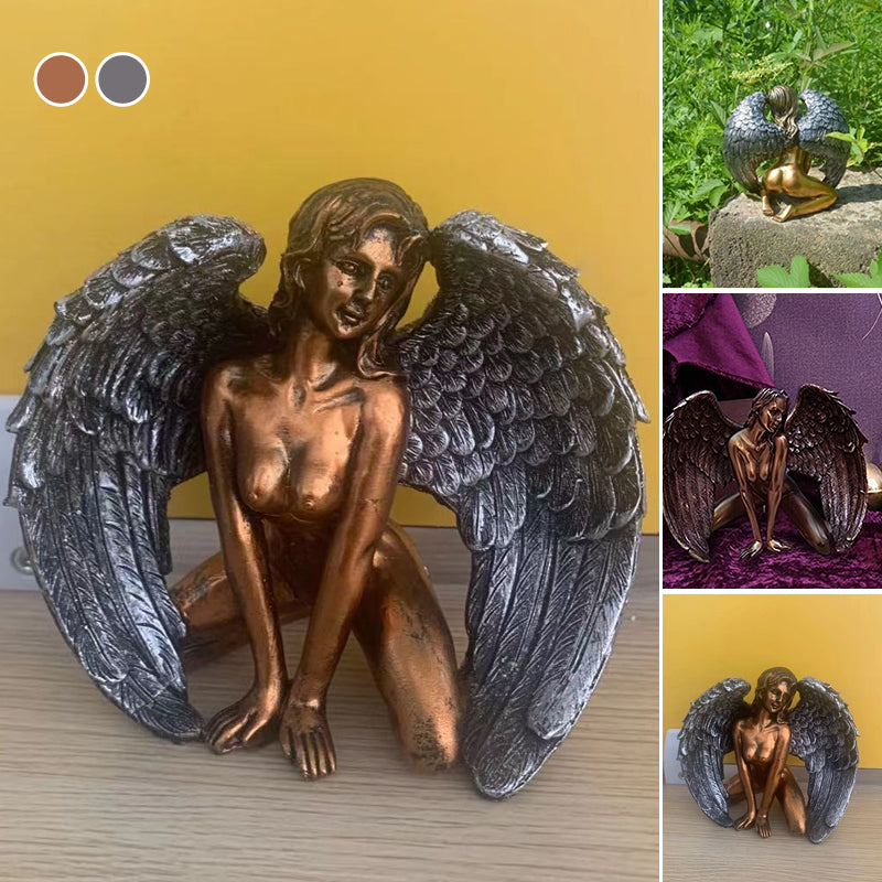 Brehn | Art Angel Weiblich Frau Flügel Knien Umhang Hut