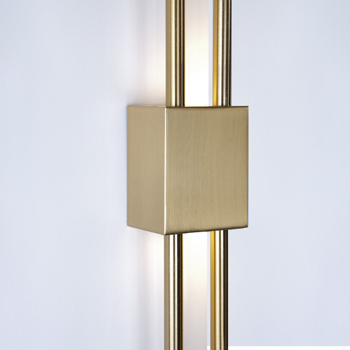 Schlichte Moderne Glas Wandleuchte | Brehn