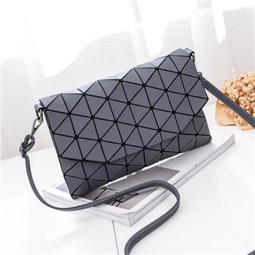 Abstract Geometric Matte Schultertasche | Brehn