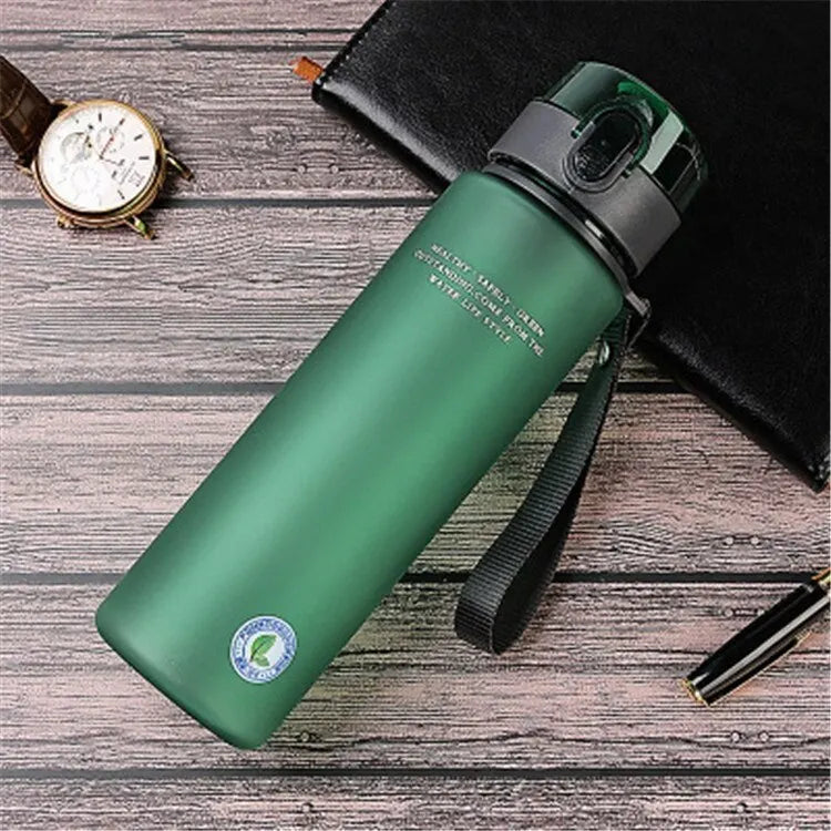DraagDrink Wasserflasche – Auslaufsicher & BPA-frei für Sport, Arbeit & Reisen | Brehn