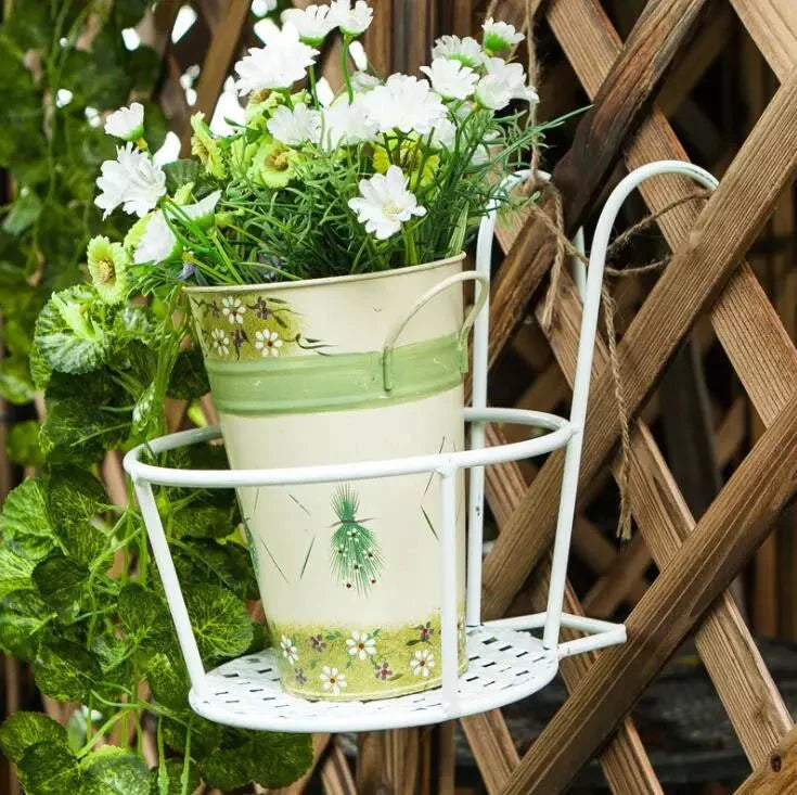 Brehn | Verwandle deinen Balkon - Hängende Pflanzen - Botanisches Escape
