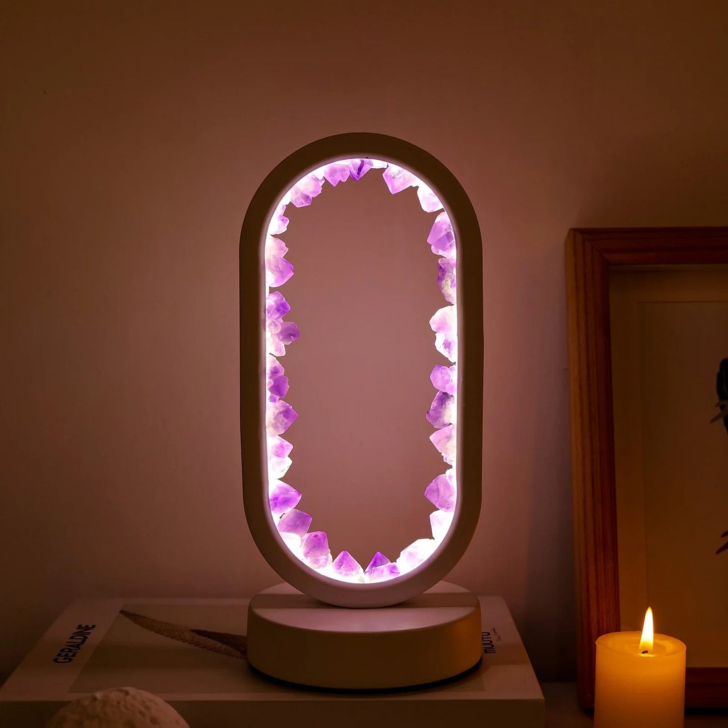 Brehn | Handgemachte Amethystlampe - Serenith