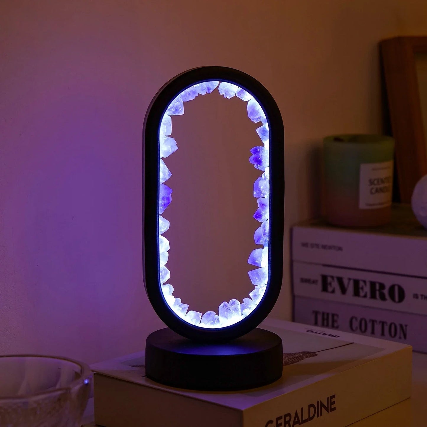 Brehn | Handgemachte Amethystlampe - Serenith