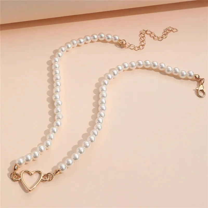 Brehn | Herzumriss Perlen Choker Halskette