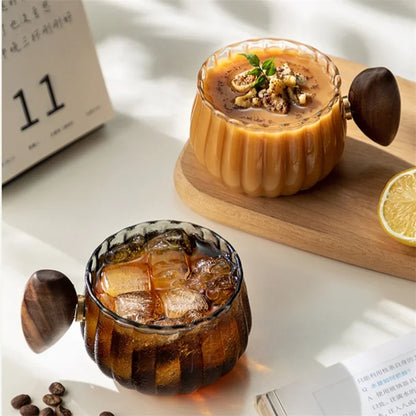 Hitz resistent Hochborosilikatglas Kaffeetasse mit Holzgriff | Brehn