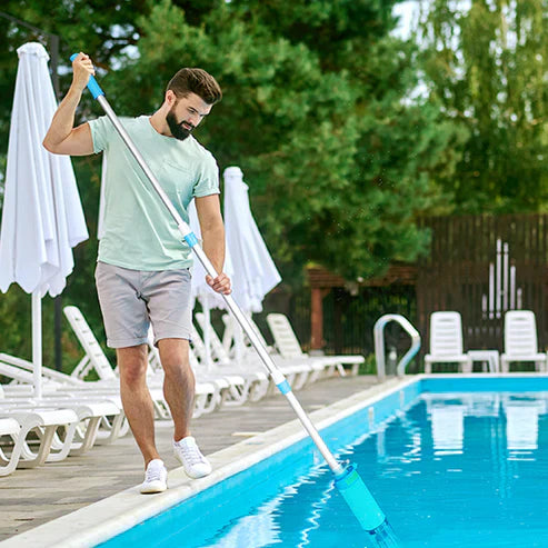 Kabelloser, wiederaufladbarer Pool-Staubsauger mit 3-in-1-Reinigungsfunktion