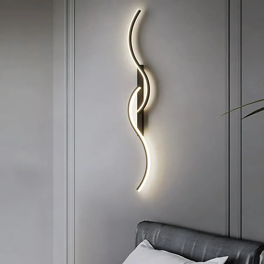 Moderne LED-Streifenleuchten für die Wandmontage