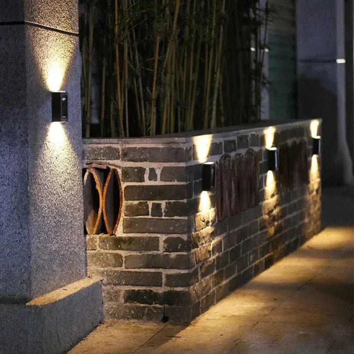 Brehn | Moderne & trendige Gartenwandlampe - EcoShine