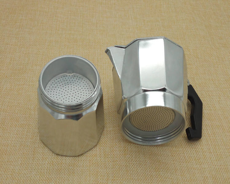 Brehn | Klassische italienische Espressokocher für den Herd - 12 Tassen Moka-Topf