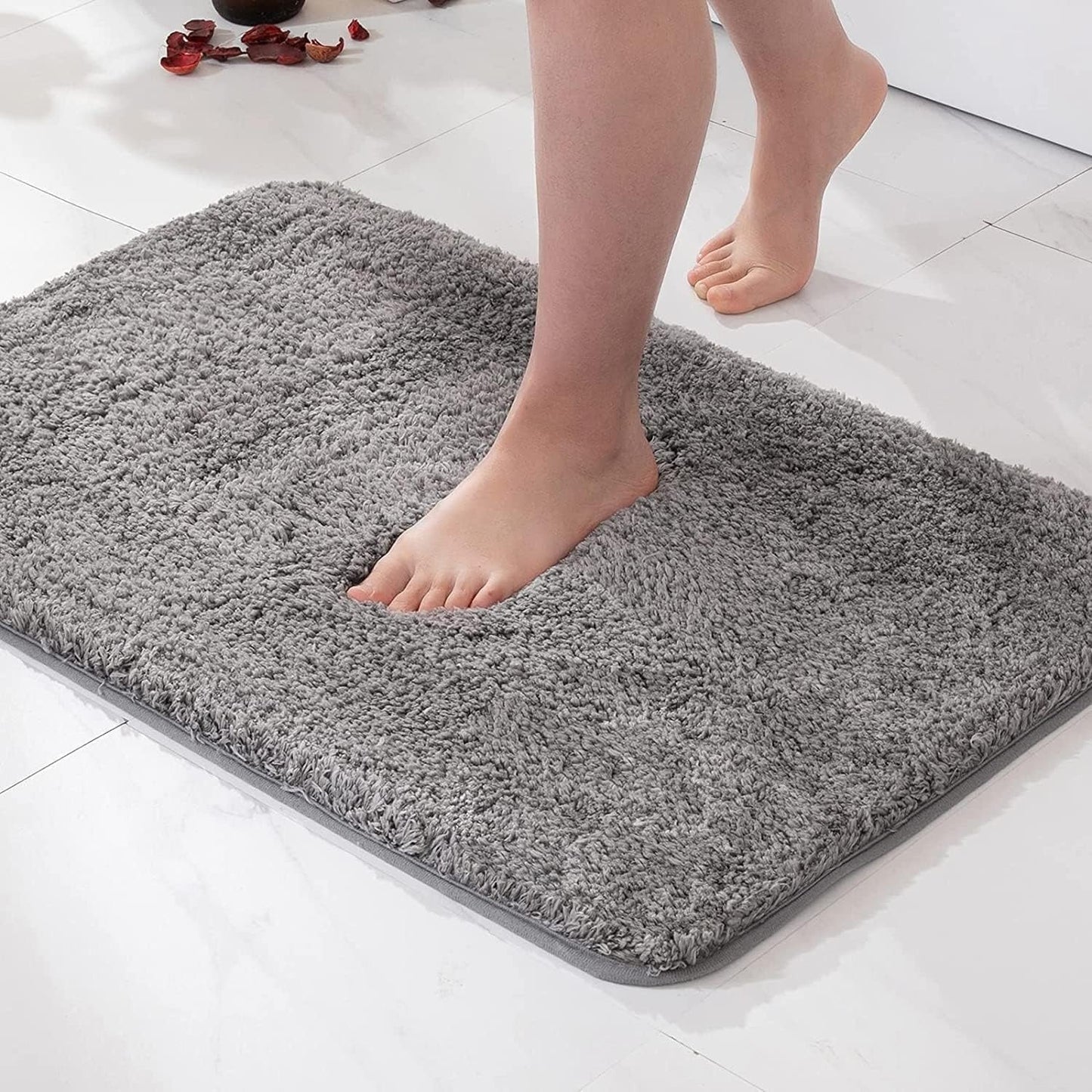 Brehn | Rutschfeste Badematte Schnell trocknend Mikrofaser 50 x 80 cm Luxus Komfort Sicherheit