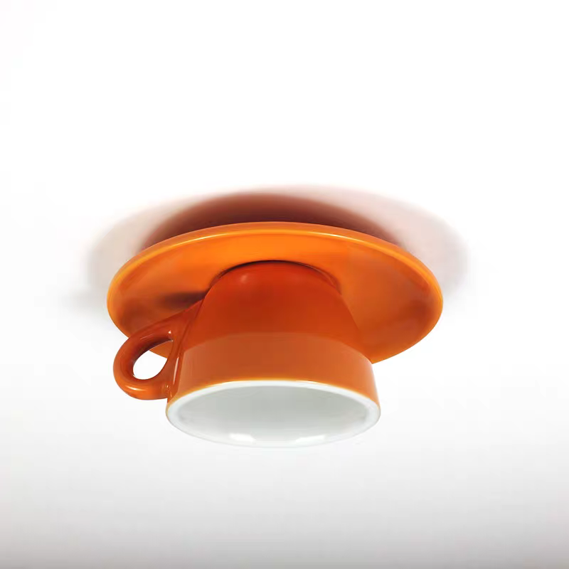 Brehn | VibrantGlow Kronleuchter - Eleganter gefärbter Keramikkronleuchter