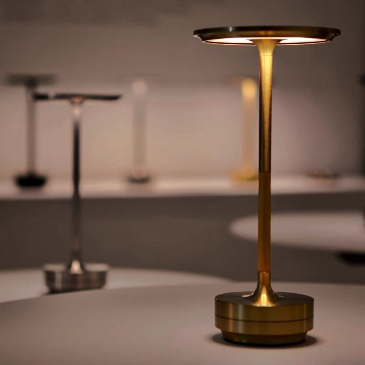 Brehn | Japanische Stil LED Touch Tischlampe - ZenLight