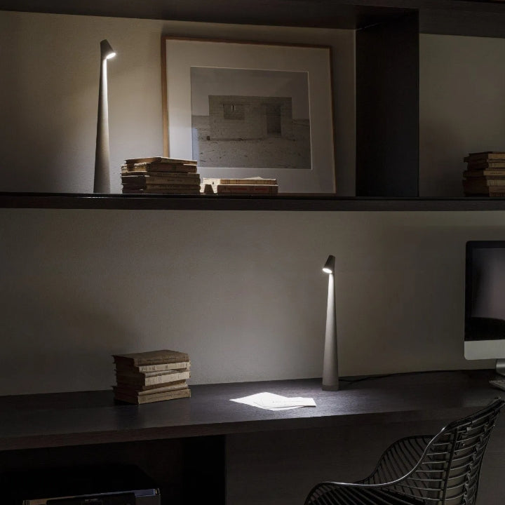 Brehn | Skulptur Tischlampe Drahtlose LED Lampe Solid Aluminium 10000mAh Batterie 3-Stufen Dimmung CRI 90 USB-C Ladeanschluss Warmweiß 2700K