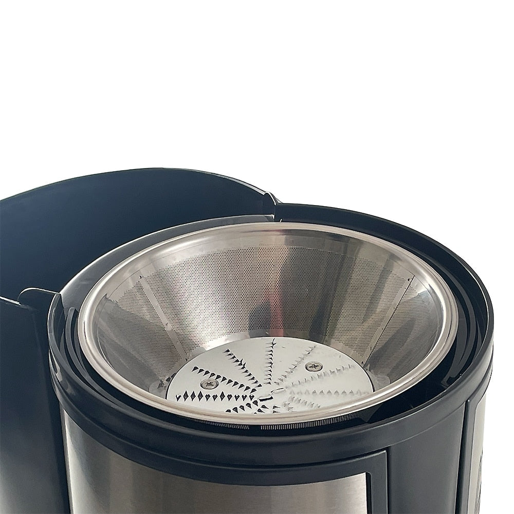 Entsafter mit Kanne 800W (1,25 Liter Tresterbehälter) | Brehn