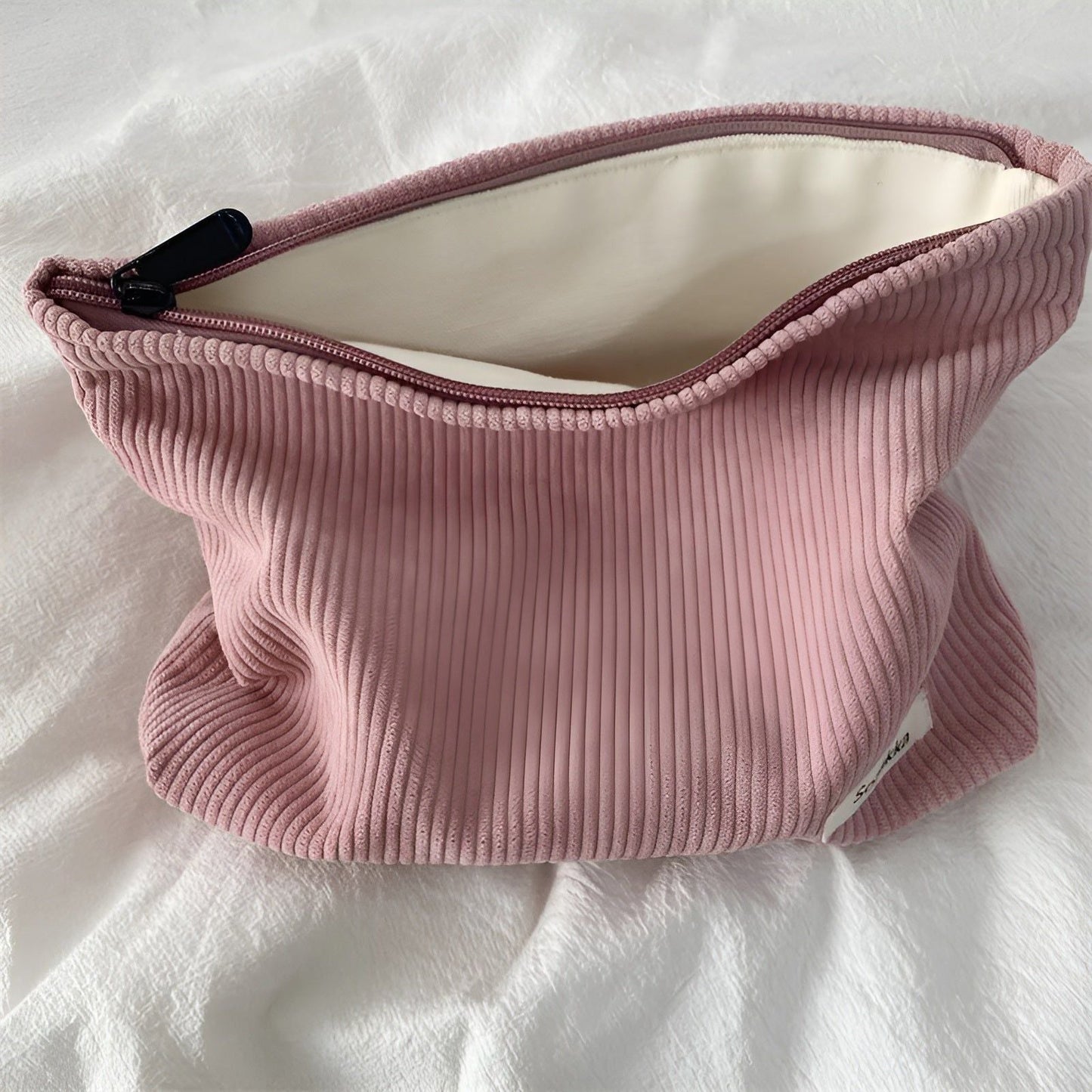 CorduroyGlam Tasche – Geräumige Kosmetiktasche aus Cord