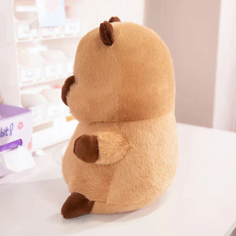 Brehn | Chubby Capybara Plüschfigur mit Hut
