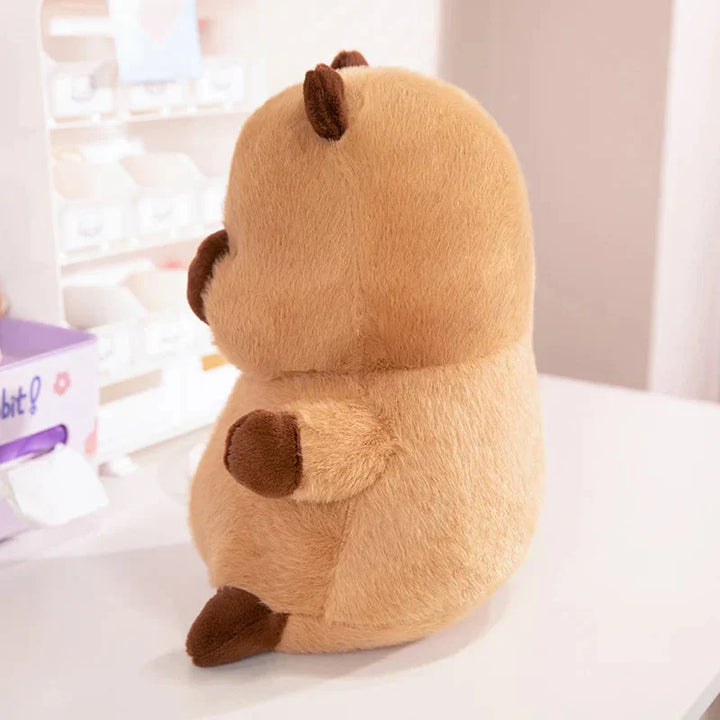 Brehn | Chubby Capybara Plüschfigur mit Hut