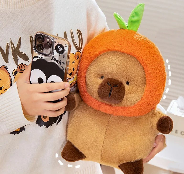 Brehn | Chubby Capybara Plüschfigur mit Hut
