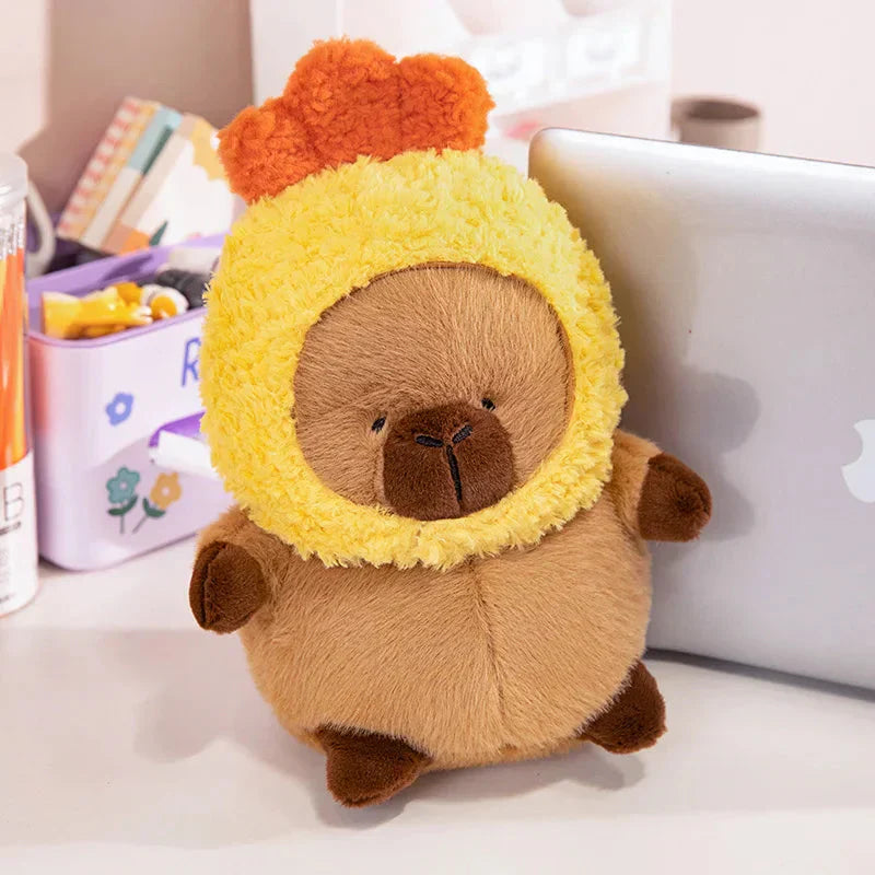 Brehn | Chubby Capybara Plüschfigur mit Hut