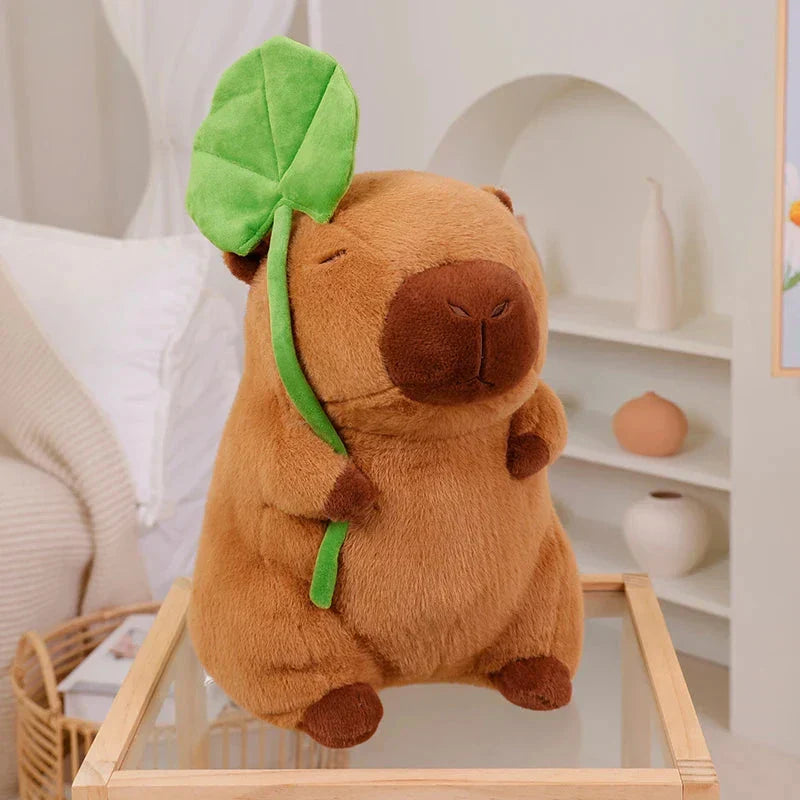 Brehn | Kawaii Capybara Plüschfigur mit Blatt